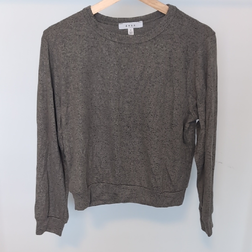 Gaze Women's Crew Neck Sweater - Olive